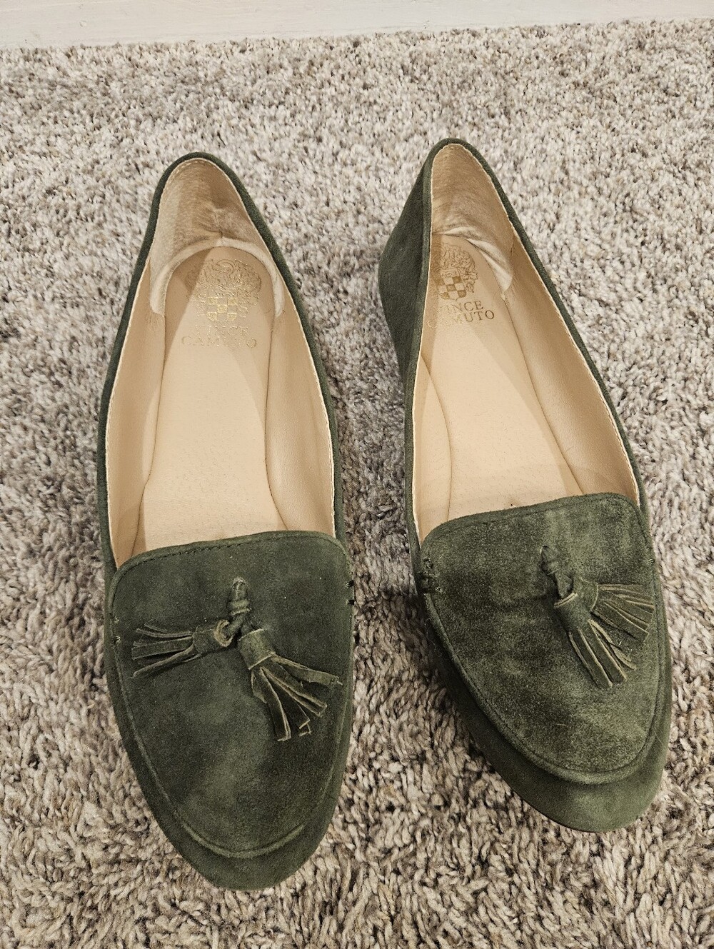Vince Camuto Dark Olive Suede Tassel Loafers Size 9